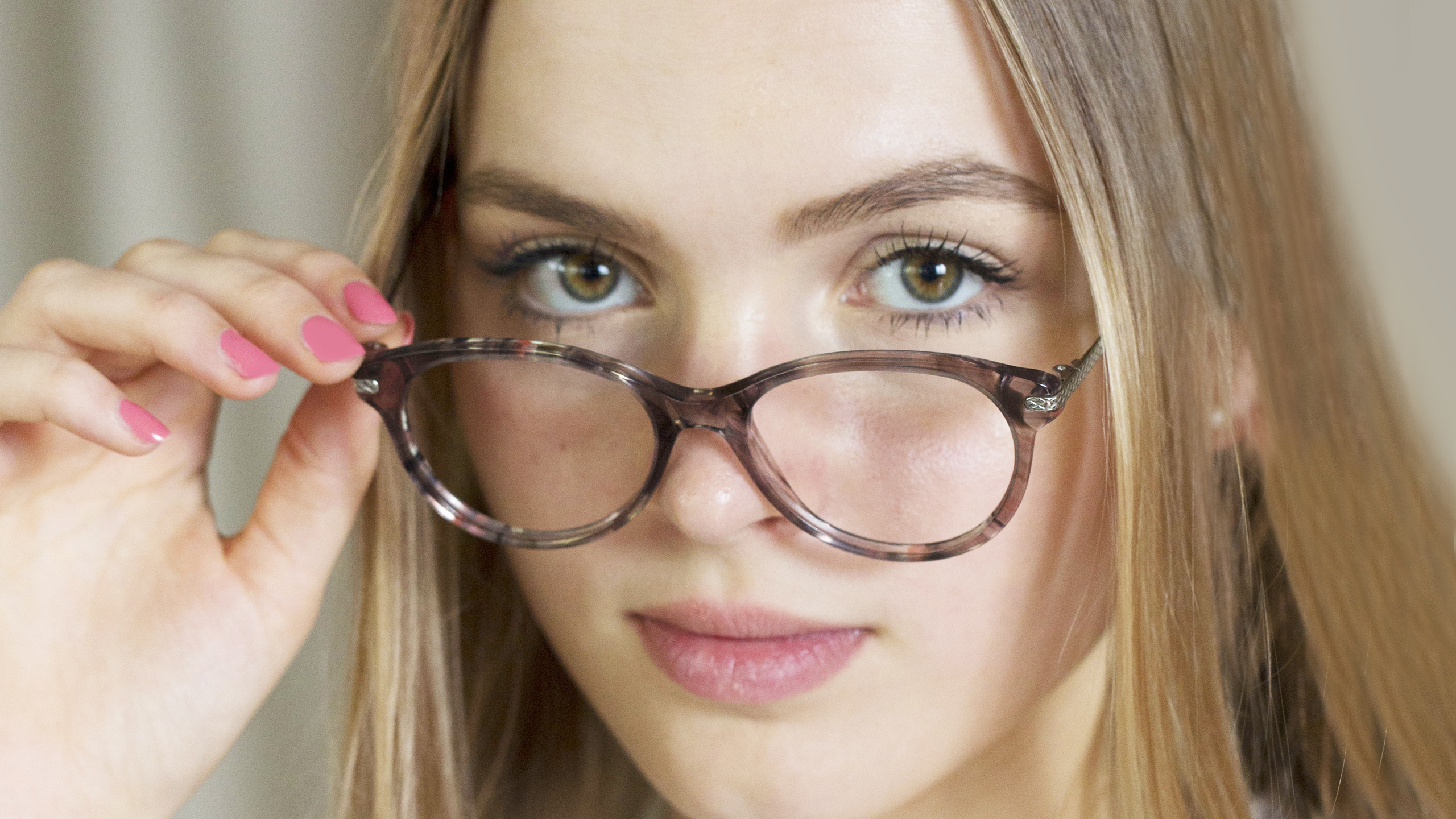 Problemi con i tuoi OCCHIALI NUOVI? Risolviamoli! - stileItaliano eyewear -  Made in Italy